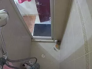 Sexy Girl Shower's Live Sex Cam Show