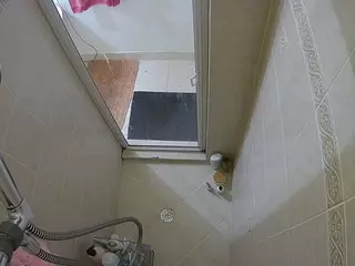 Sexy Girl Shower's Live Sex Cam Show