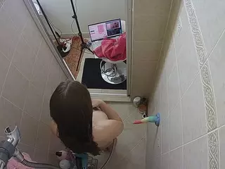 Sexy Girl Shower's Live Sex Cam Show