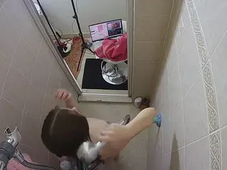 Sexy Girl Shower's Live Sex Cam Show