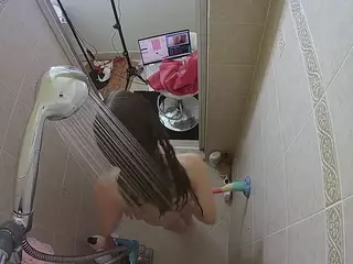 Sexy Girl Shower's Live Sex Cam Show