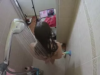 Sexy Girl Shower's Live Sex Cam Show