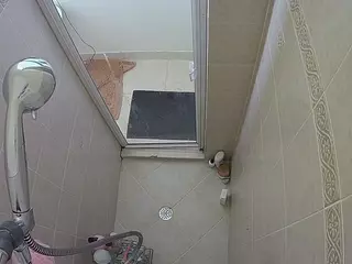 Sexy Girl Shower's Live Sex Cam Show