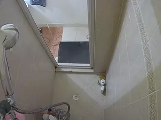 Sexy Girl Shower's Live Sex Cam Show