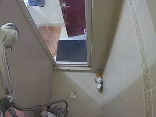 Sexy Girl Shower's Live Sex Cam Show