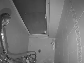 Sexy Girl Shower's Live Sex Cam Show