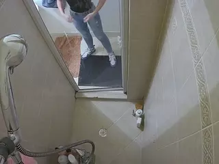 Sexy Girl Shower's Live Sex Cam Show