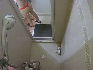 Sexy Girl Shower's Live Sex Cam Show