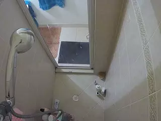 Sexy Girl Shower's Live Sex Cam Show