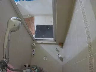Sexy Girl Shower's Live Sex Cam Show