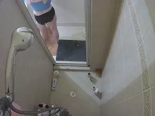 Sexy Girl Shower's Live Sex Cam Show