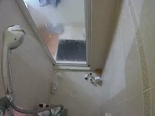 Sexy Girl Shower's Live Sex Cam Show