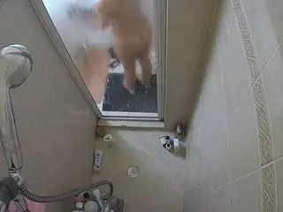 Sexy Girl Shower's Live Sex Cam Show