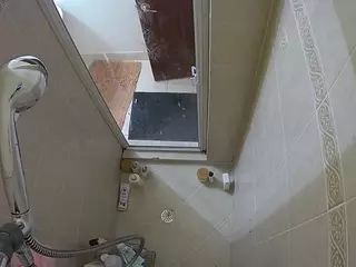 Sexy Girl Shower's Live Sex Cam Show