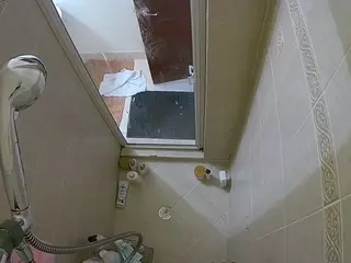 Sexy Girl Shower's Live Sex Cam Show