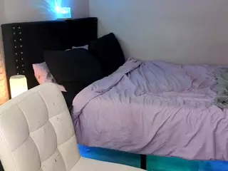 Livys Bedroom's Live Sex Cam Show