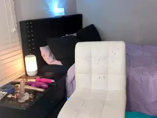 Livys Bedroom's Live Sex Cam Show