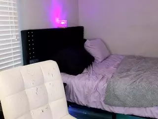 Livys Bedroom's Live Sex Cam Show