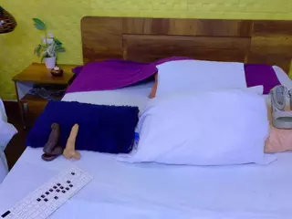 Kiara Evans's Live Sex Cam Show