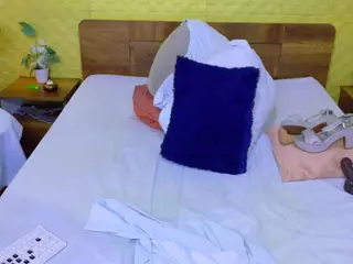Kiara Evans's Live Sex Cam Show