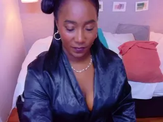 Kiara Evans's Live Sex Cam Show
