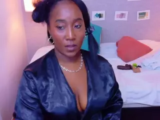 Kiara Evans's Live Sex Cam Show