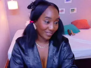 Kiara Evans's Live Sex Cam Show