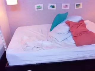 Kiara Evans's Live Sex Cam Show