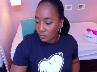 Kiara Evans's Live Sex Cam Show