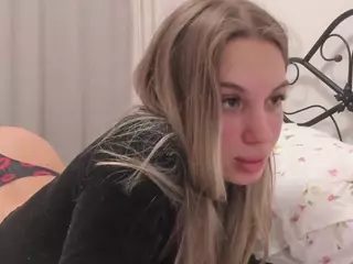 JuicyKhloe's Live Sex Cam Show
