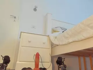 aariana4u's Live Sex Cam Show