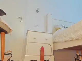 aariana4u's Live Sex Cam Show