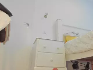 aariana4u's Live Sex Cam Show