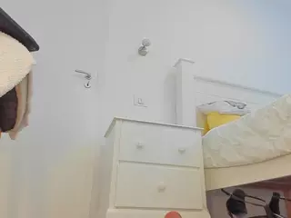 aariana4u's Live Sex Cam Show