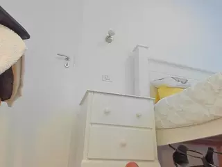 aariana4u's Live Sex Cam Show