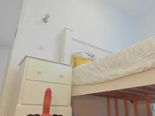 aariana4u's Live Sex Cam Show