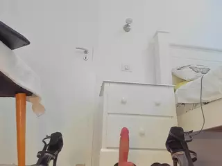 aariana4u's Live Sex Cam Show