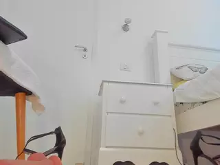 aariana4u's Live Sex Cam Show
