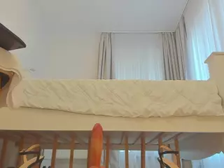 aariana4u's Live Sex Cam Show