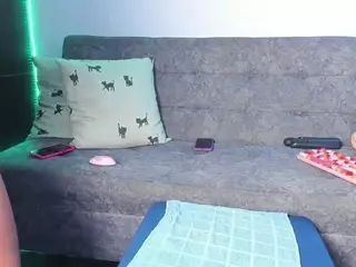BUSTY PUTONA RELOADED's Live Sex Cam Show
