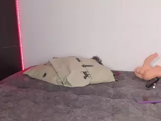 BUSTY PUTONA RELOADED's Live Sex Cam Show
