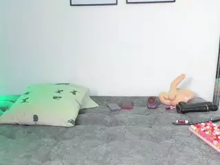 BUSTY PUTONA RELOADED's Live Sex Cam Show
