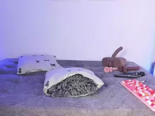 BUSTY PUTONA RELOADED's Live Sex Cam Show