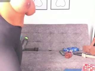 Busty Putona Reloaded