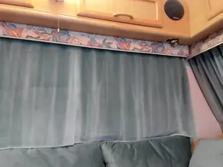 DirtyBeya's Live Sex Cam Show