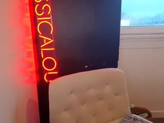 British milf jessica Lou's Live Sex Cam Show
