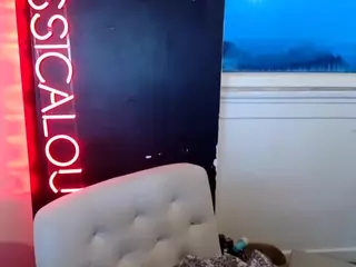 British milf jessica Lou's Live Sex Cam Show