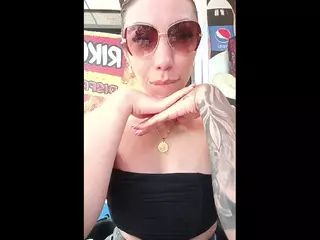 Sarah Peterson's Live Sex Cam Show