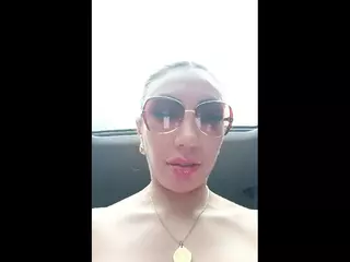 Sarah Peterson's Live Sex Cam Show
