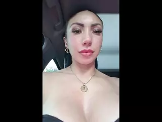 Sarah Peterson's Live Sex Cam Show